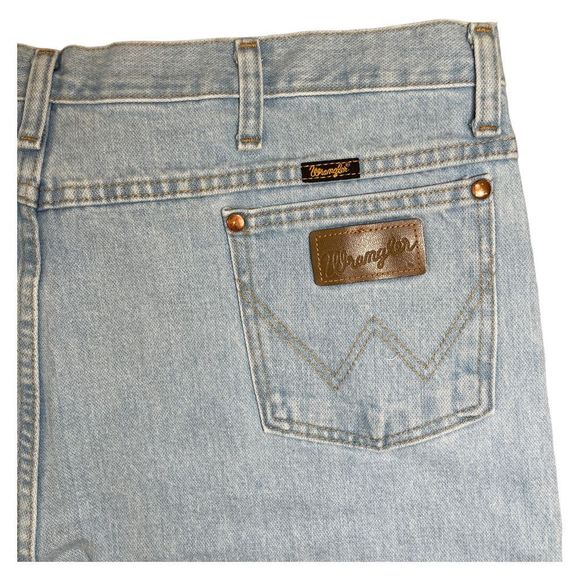 Wrangler Other - Wrangler Classic Jeans Size 42